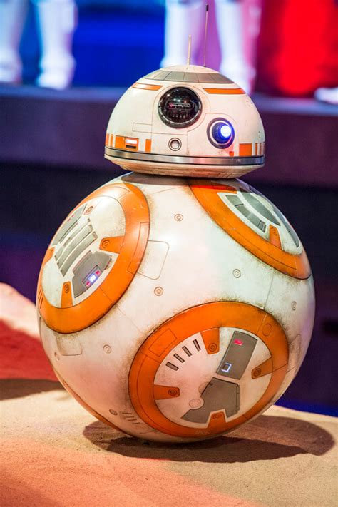 D23 Expo 2015 Star Wars Displays Delight Disney Fans With Up Close