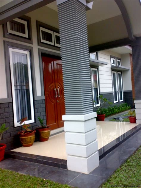 Karena saat ini, sudah banyak penjual tiang rumah yang menyediakan berbagai model dan motif teras rumah yang dapat disesuaikan dengan selera. 99+ Gambar Contoh Model Teras Rumah Minimalis Modern 2017