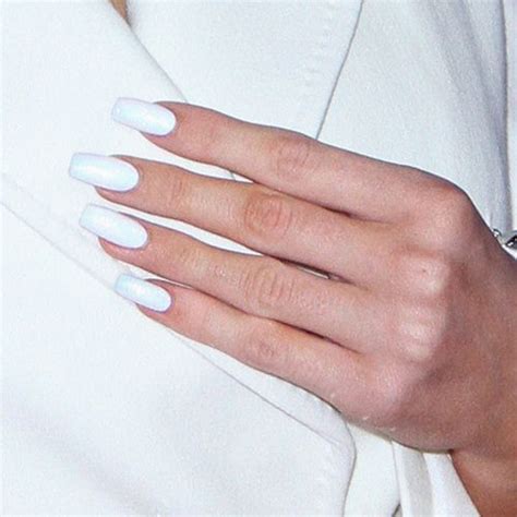 Kylie Jenners Nail Polish And Nail Art Steal Her Style Kylie Jenner