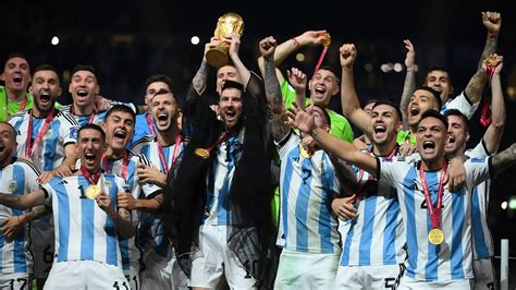 Selecci N Argentina Con Trofeo Copa Mundial Fifa Fondo De Pantalla K