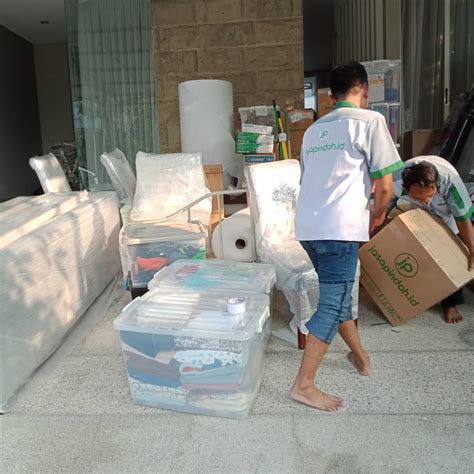 Adalah istilah yang digunakan untuk menyebut nama bentuk atau type bilah keris. Jasa Pemindahan Rumah, Kantor dan Apartemen - Jasapindah.id