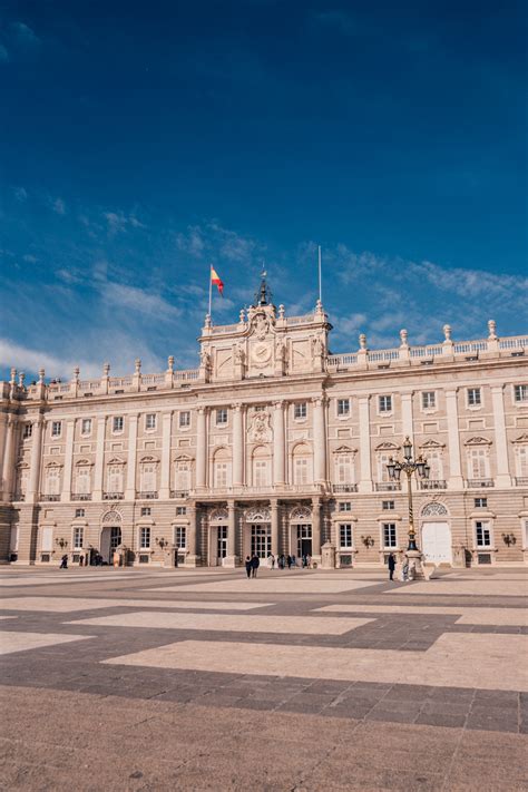 Visiting The Madrid Royal Palace Palacio Real Viva La Vita