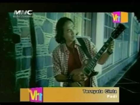 Check spelling or type a new query. Chord Gitar Padi Dewi - Gudang Kunci Lagu