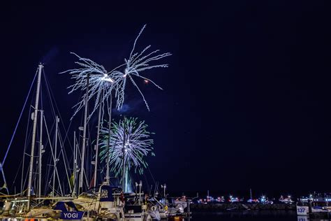 Poole Quay Fireworks 10 08 2017 09 Matthew Rayner Flickr