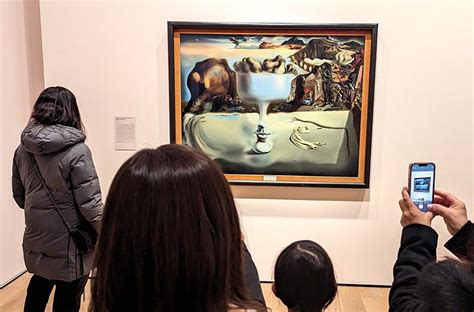 Jego Obrazy Nie Znikają Wystawa Malarstwa Salvadora Dalí W Art