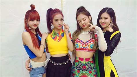 Check out full gallery with 44 pictures of blackpink. BLACKPINK Thanks Fans For The Past Year On 1st Debut ...