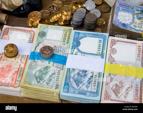 Nepalese Rupee Fotografías E Imágenes De Alta Resolución Alamy