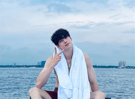 Korean Idol Actor Cha Eun Woo Posts Shirtless Photos Taken In Cebu