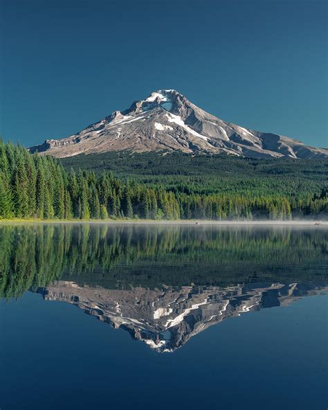 Mount Hood Reflecting In Trillium Lake Oregon Oc 1080x1350 Ig
