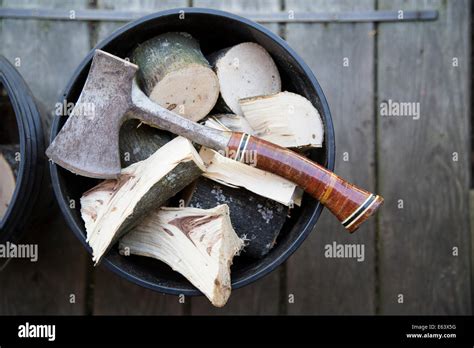 Hatchet Hi Res Stock Photography And Images Alamy