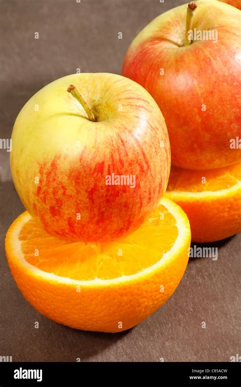 Apples Oranges Hi Res Stock Photography And Images Alamy