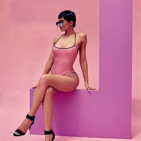 Kylie Jenner For Quay Australia Sunglasses June 2017 Hawtcelebs