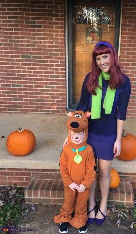 Scooby Doo Daphne Costume A Diy Guide Cosplay Savvy Vrogue Co