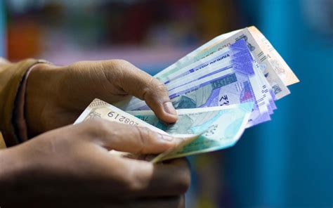 Should I Pay off Debt or Invest Extra Cash?