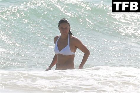 Michelle Rodriguez Flashes Her Nude Tits Butt In Tulum Photos