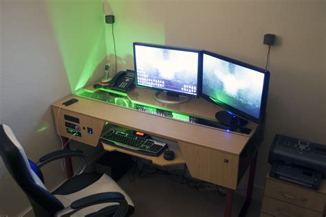 Custom Desk With Pc Built In Album In Comments 2400x1600 Xpost R
