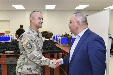 Under Secretary Of Defense For Personnel And Readiness Visits Medcoe