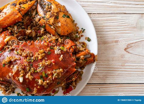 Stir Fried Crab With Spicy Salt Pepper Stock Image Image Of Garlic