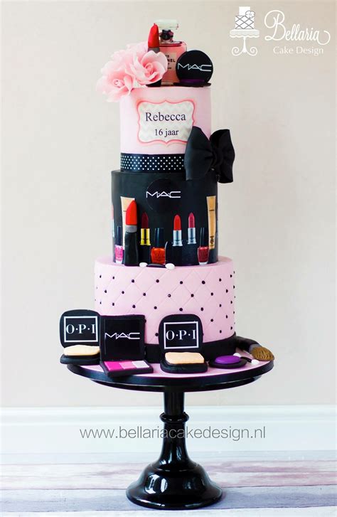 I was asked to make a little pair of shoes to match the big pair, as the birthday. Sweet 16's Make-Up Cake by Ballerina Cake Design | Make up cake, Cake design, Sweet 16 cakes