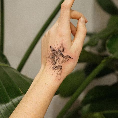 Share 80 Wrist Hummingbird Tattoo Vn