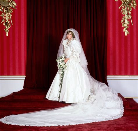 charles and diana 40 year anniversary 5 things you didn t know about her wedding dress the