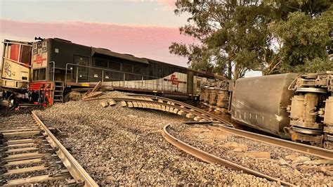 Freight Train Details Near Wagga Wagga Nsw Crew Shaken But Ok The