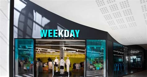 Weekday Store Index Smáralind