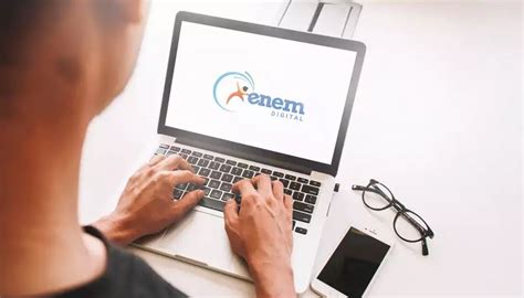 O formato da prova digital e tradicional é o mesmo, mas com perguntas e tema da redação diferentes, visto que as datas de aplicação não são as mesmas. ENEM DIGITAL 2020 → Como Funciona, Cidades Participantes
