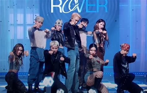 Watch Exos Kai Perform Rover Live For The First Time