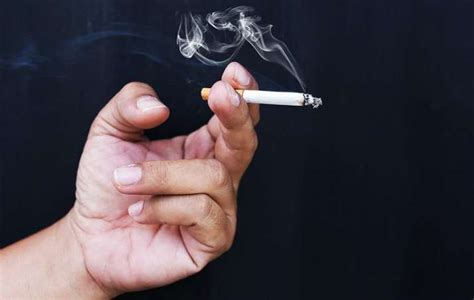 Spitting Smoking In Public Now Punishable Offences In Maharashtra