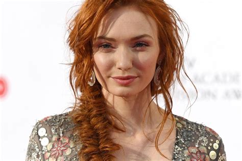 Who Is Eleanor Tomlinson Poldark Star Who Plays Demelza And Ordeal By