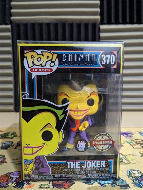 Funko Pop Batman The Animated Series The Joker Blacklight 370