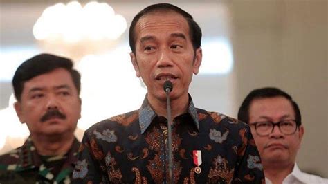 Gaji pokok pns dan pensiunan pada 2021 akan mengikuti tahun sebelumnya. Gaji Karyawan Swasta, PNS, TNI, Polri akan Dipotong 2,5% Mulai Januari 2021, Jokowi Udah Setuju ...