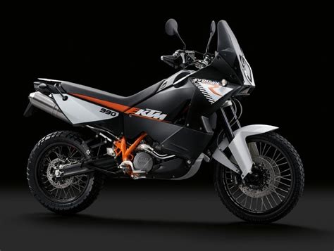 Balking neither at tough terrain nor quick flicks through the twisties nor even at. KTM 990 ADVENTURE (2009-on) Review | MCN