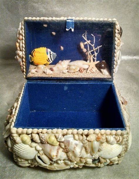 Vtg Seashell Treasure Chest W 3d Underwater Scene Window Souvenir