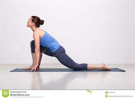 Fit Yogini Woman Practices Yoga Asana Stock Image Image Of Training