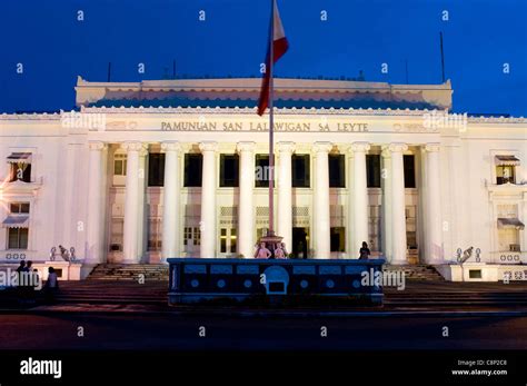 Provincial Capitol Building Tacloban Leyte Philippines Stock Photo Alamy