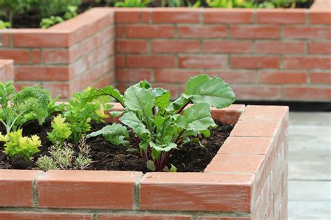 Raised Flower Brick Garden Bed Kellogg Garden Organics™