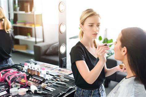 Can You Be A Makeup Artist Without Cosmetology License Saubhaya Makeup