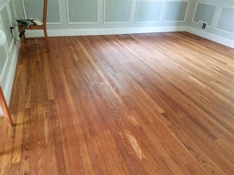 Red oak is popular with woodworkers because of its natural appearance. After stained golden pecan in 2020 | Staining wood, Wood ...