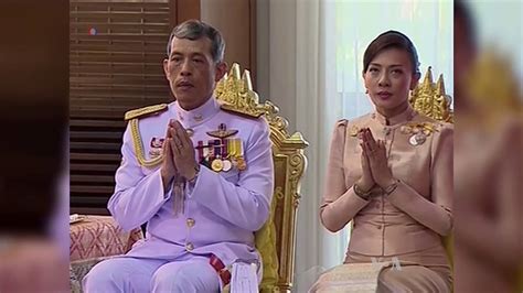 Thailand S Revered King Bhumibol Adulyadej Has Died At Age 88 Youtube