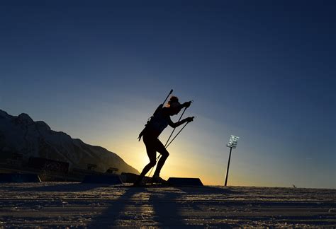 17 Stunning Sunsets Over The Sochi Winter Olympics Huffpost Uk