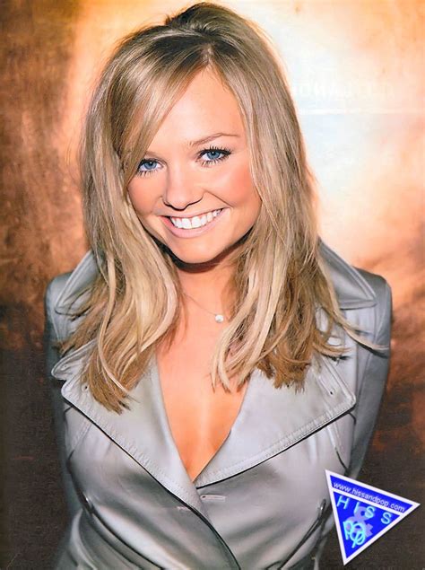 Emma lee bunton is an english pop singer, songwriter, actress, voice actress, presenter, and fashion designer, who is best known for being in the spice girls group, where she is nicknamed baby spice for being the youngest member. Emma Bunton photo 31 of 692 pics, wallpaper - photo #61670 ...