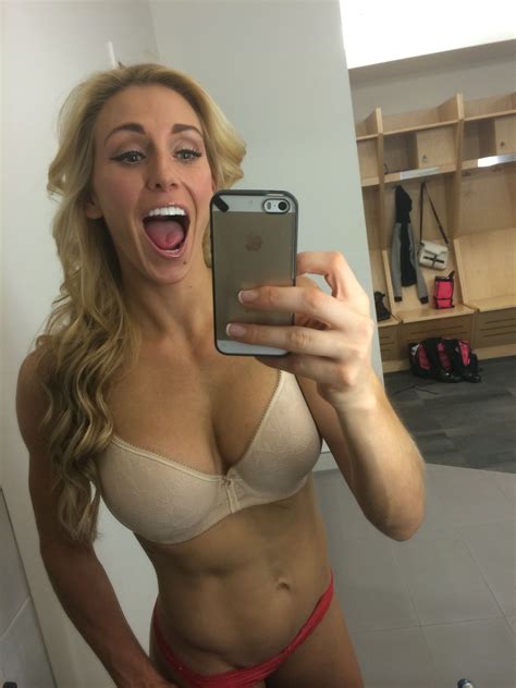 Charlotte Flair From WWE Nude Leaked Deze