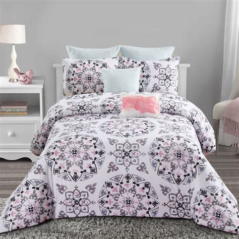 You can use these beautiful pink queen. Callie Medallion 7pc Comforter Set - Black Gray and Pink ...
