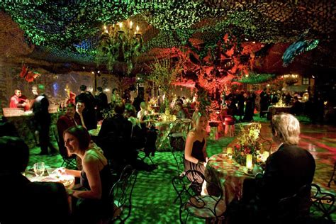 5 Unforgettable Charity Ball Themes