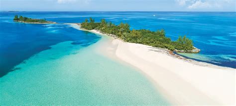 700 islands & cays, 100,000 sq miles of the most beautiful waters. Luxury Holidays to the Bahamas | Caribtours