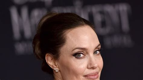 Angelina Jolie Reveals Why She Wouldnt Be An Actress Today