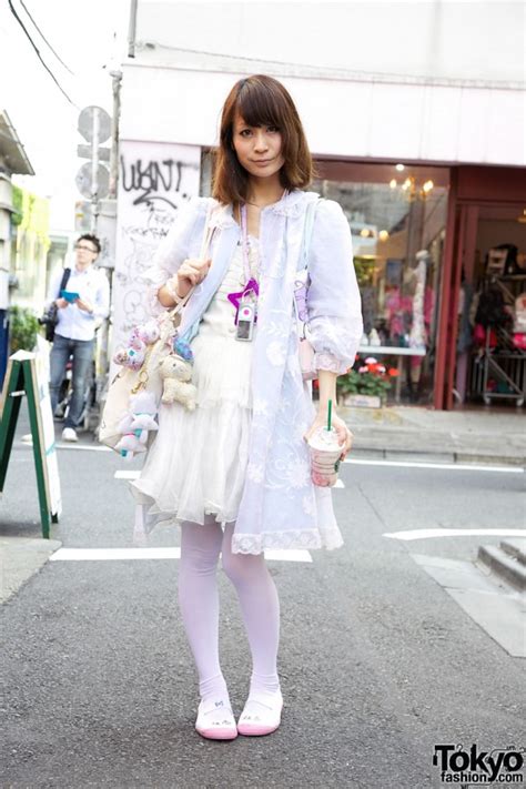 Japanese Idols Street Style W Keisuke Kanda And Creamy Mami