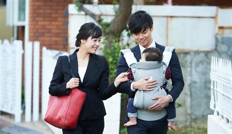 Japanese Working Mothers Struggling All Alone The Keys To A Better